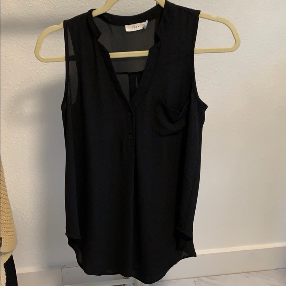 Lush tank blouse quarter button down